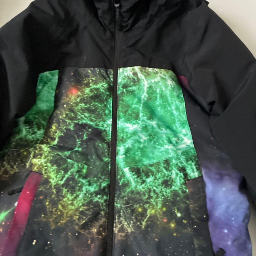BURTON子ども用スノーボードウェア 上下セット宇宙柄黒　上S下M