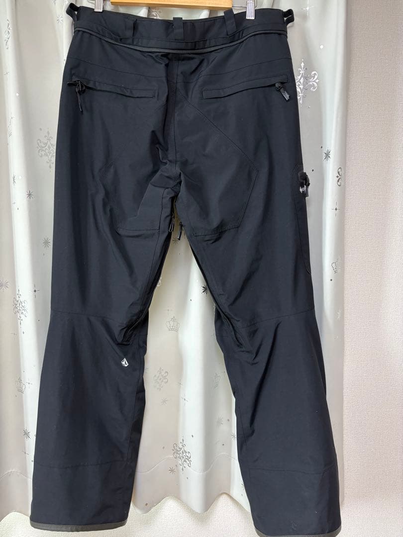 ボルコム　ゴアテックススノーボードウェア