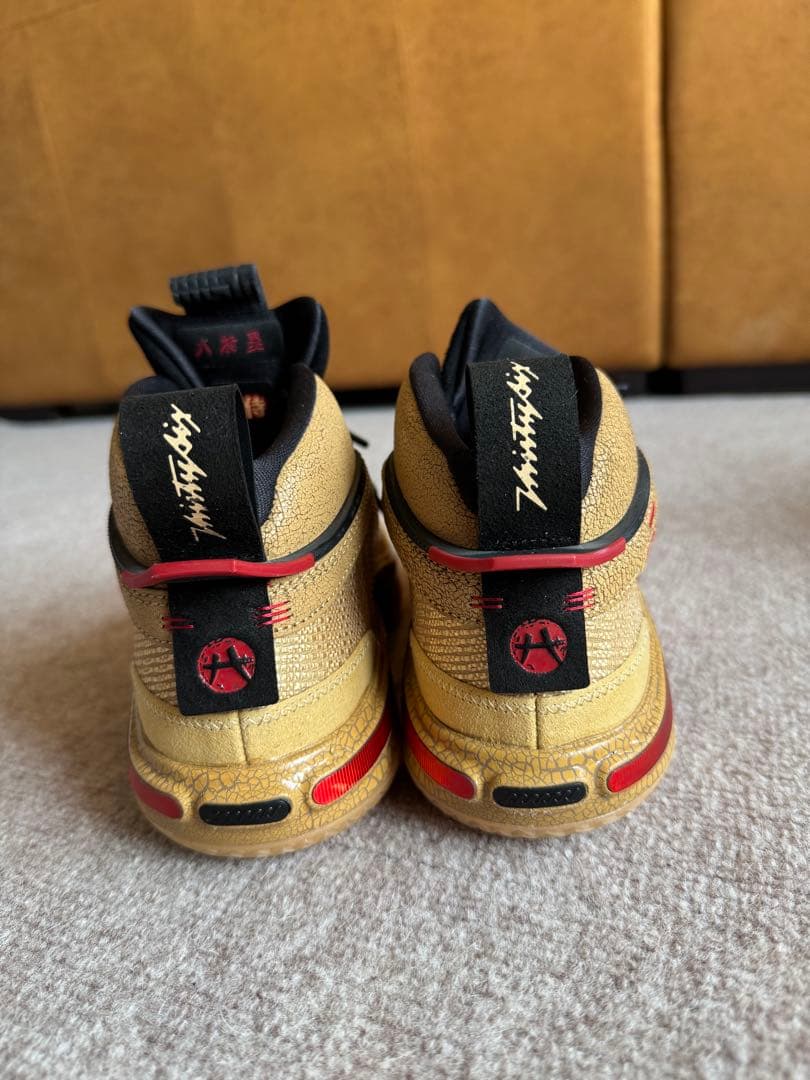 ナイキ エアジョーダン36 SE 八村塁モデル