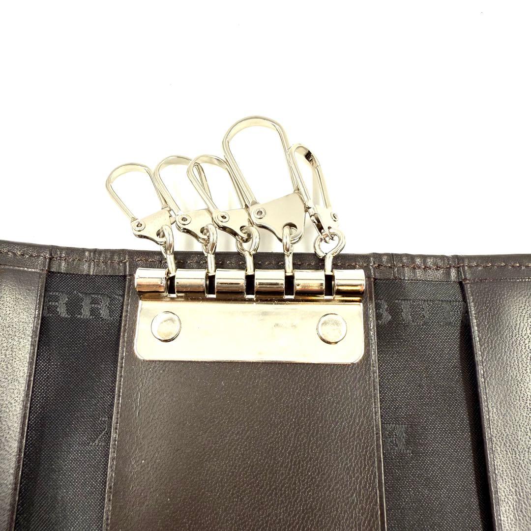 【未使用・美品】Burberry バーバリー　キーケースチェック柄 キャンバス地