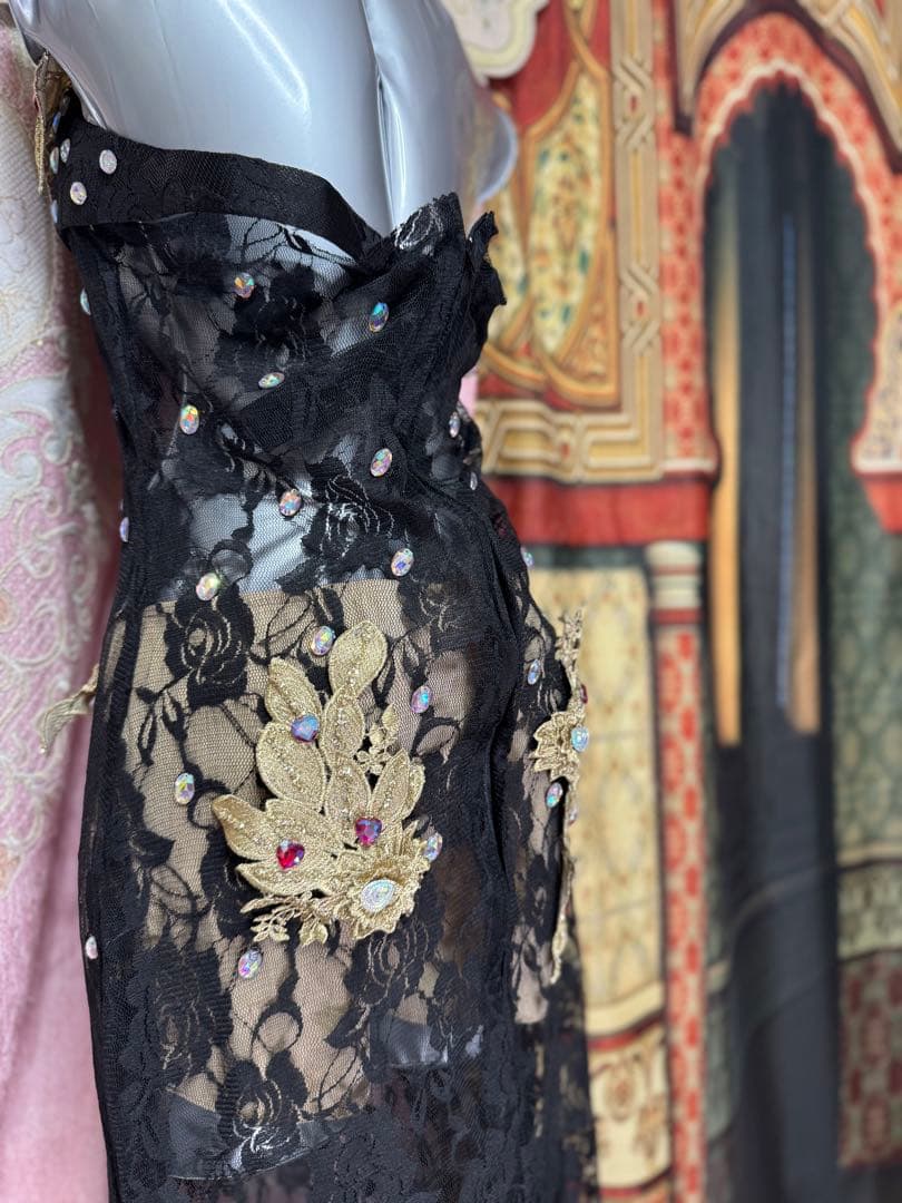 ベリーダンス　エジプト製　ブラック　ゴールド　オリエンタル　衣装　　ワンピース