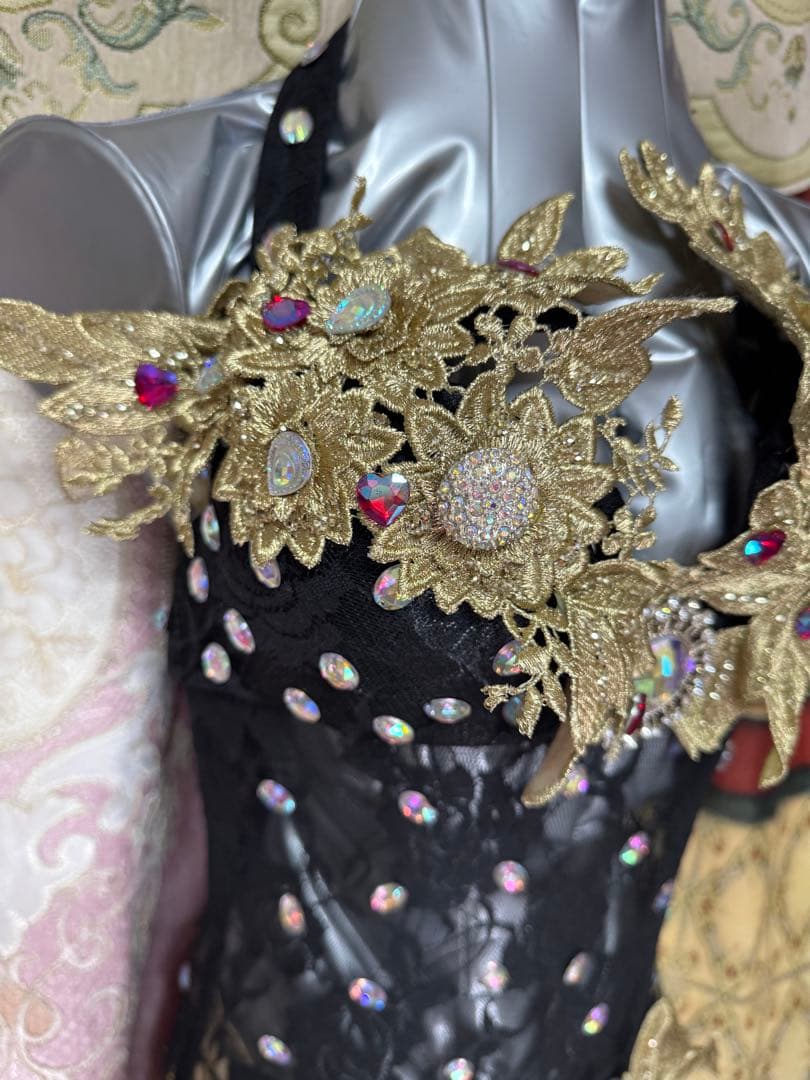 ベリーダンス　エジプト製　ブラック　ゴールド　オリエンタル　衣装　　ワンピース