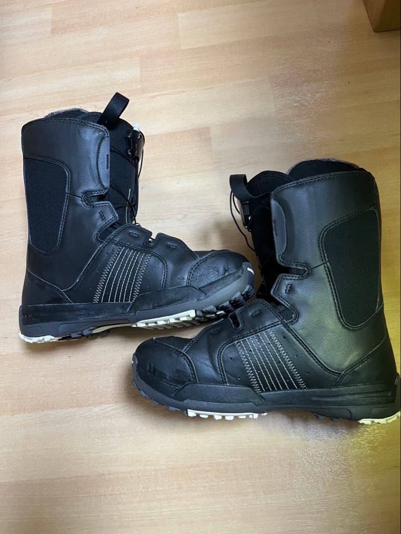 SALOMON スノーボードブーツ 25.5cm