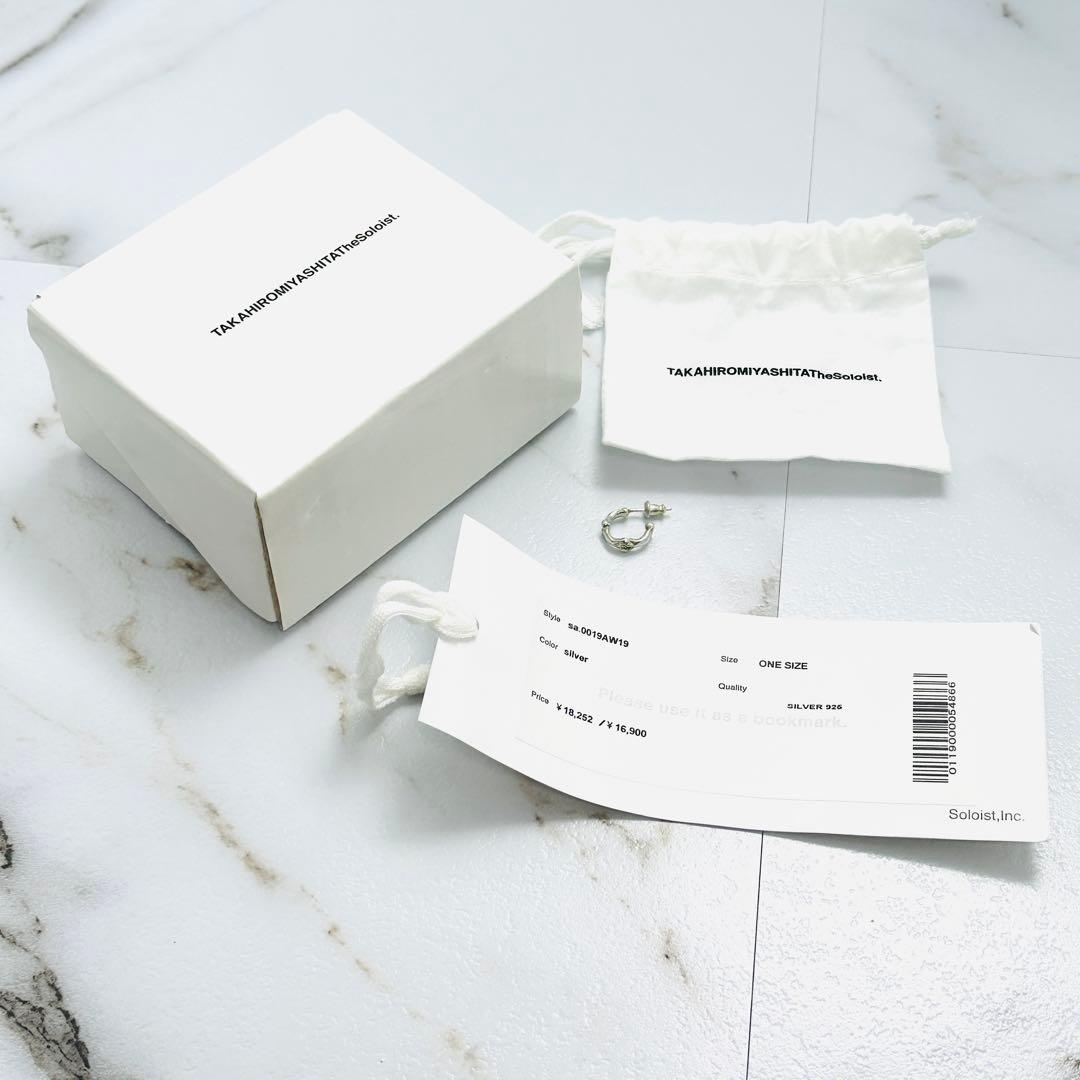 タカヒロミヤシタ　ザソロイスト　フープピアス　シルバー　ボーン　リンク