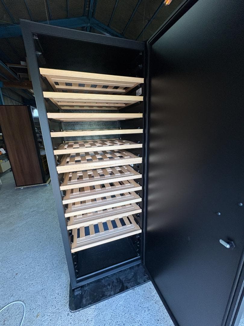 美品】ArteVino ワインセラー F250G4N‑JA 鍵なし／木曜発送