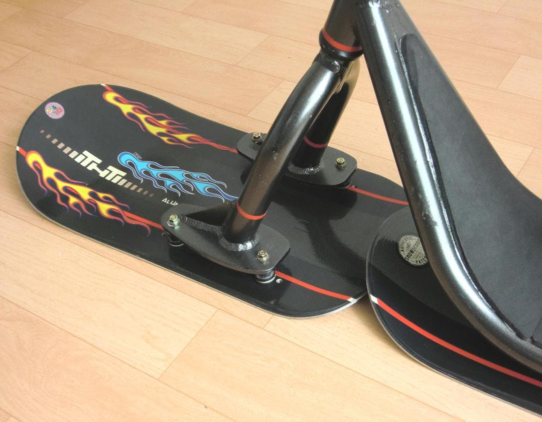 ■■送料無料■INSANETOYS■SCOOT/スノースクート■■