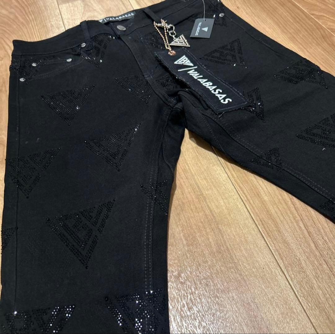 【新品未使用】valabasas ブラックフレアラインストーンデニム30