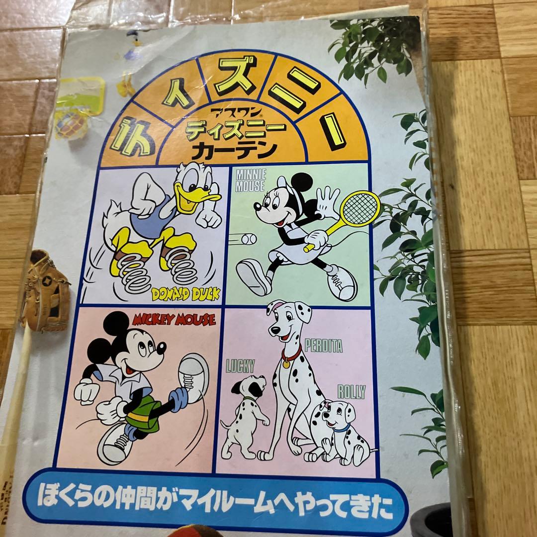 ディズニー　ミッキーマウス　カーテンレトロ　ディズニーレトロ　縦180 横103