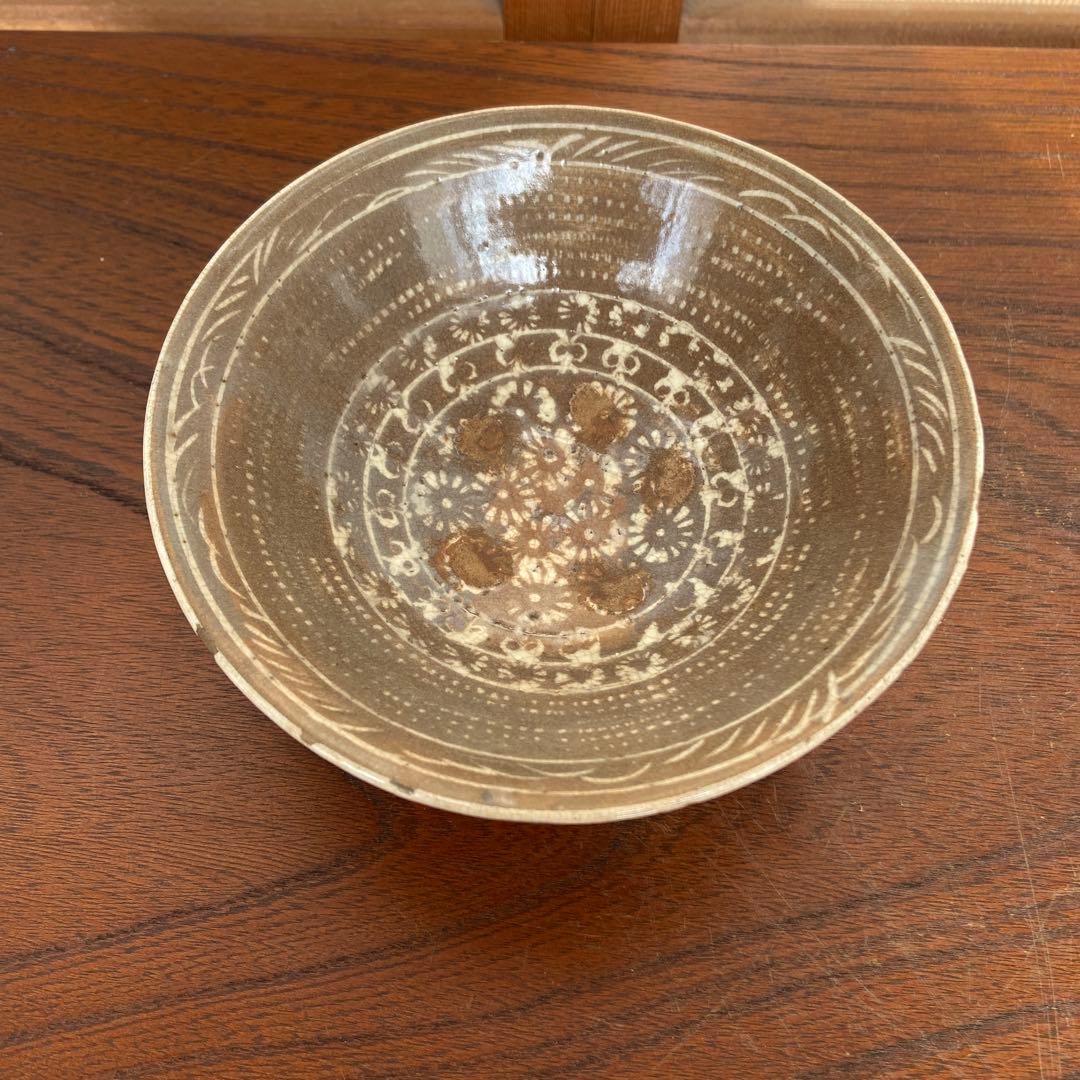 李朝古花三嶋茶碗 - メルカリ