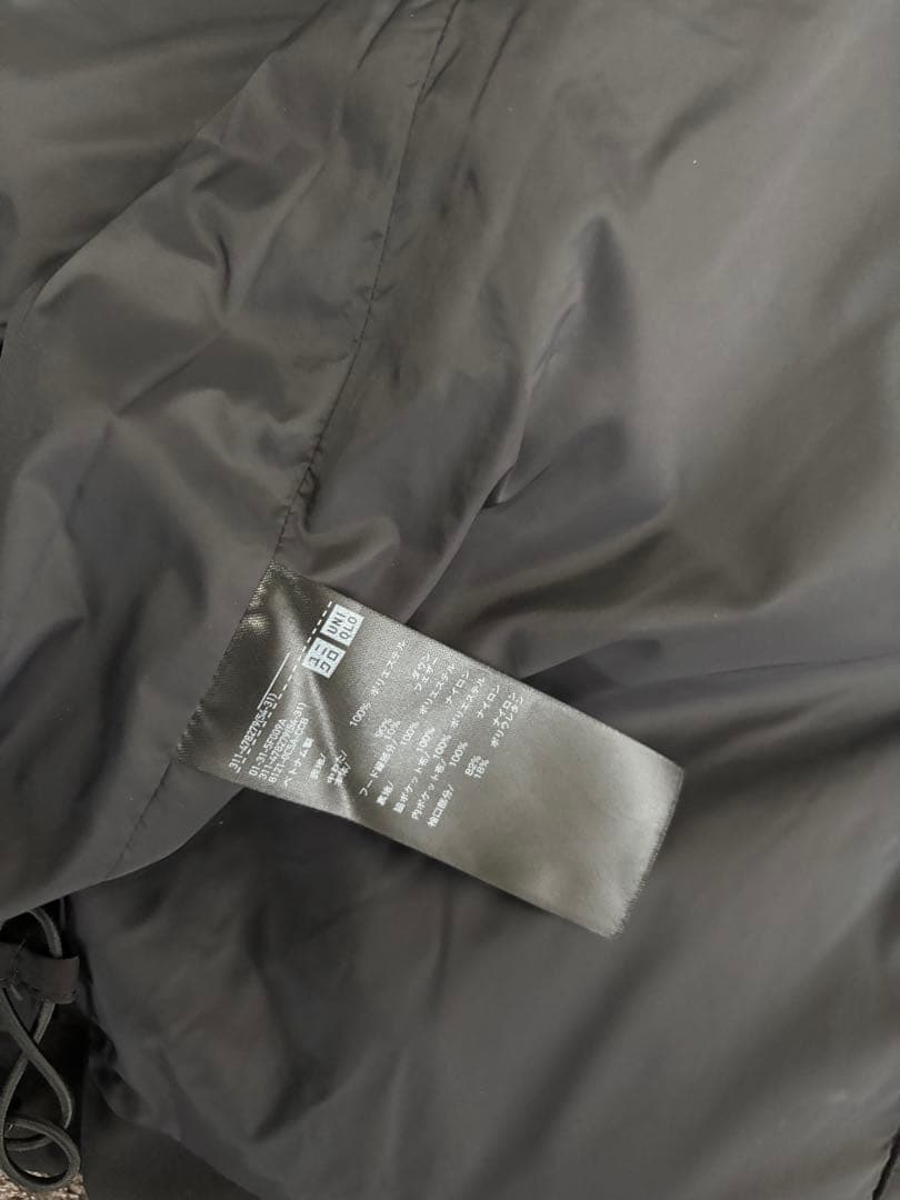 し*ん様 【UNIQLO】ユニクロシームレスダウンパーカ ダウンジャケット　ブラ