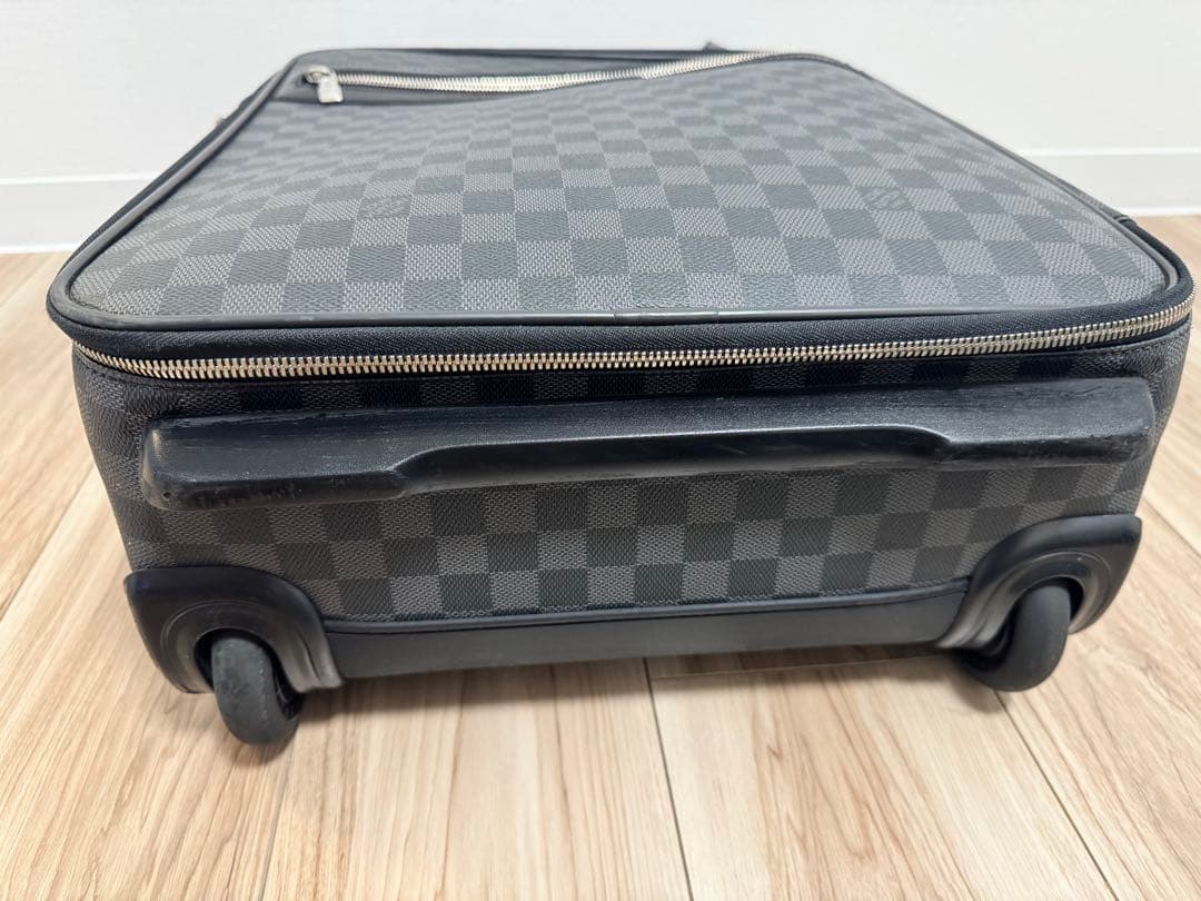 ルイヴィトン ペガス45 スーツケース キャリーケース 機内持ち込み