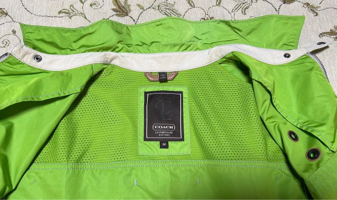 【美品】coach レディースジャケットＭ　光沢あり‼︎ ゴルフ‼︎ タウン着に‼︎