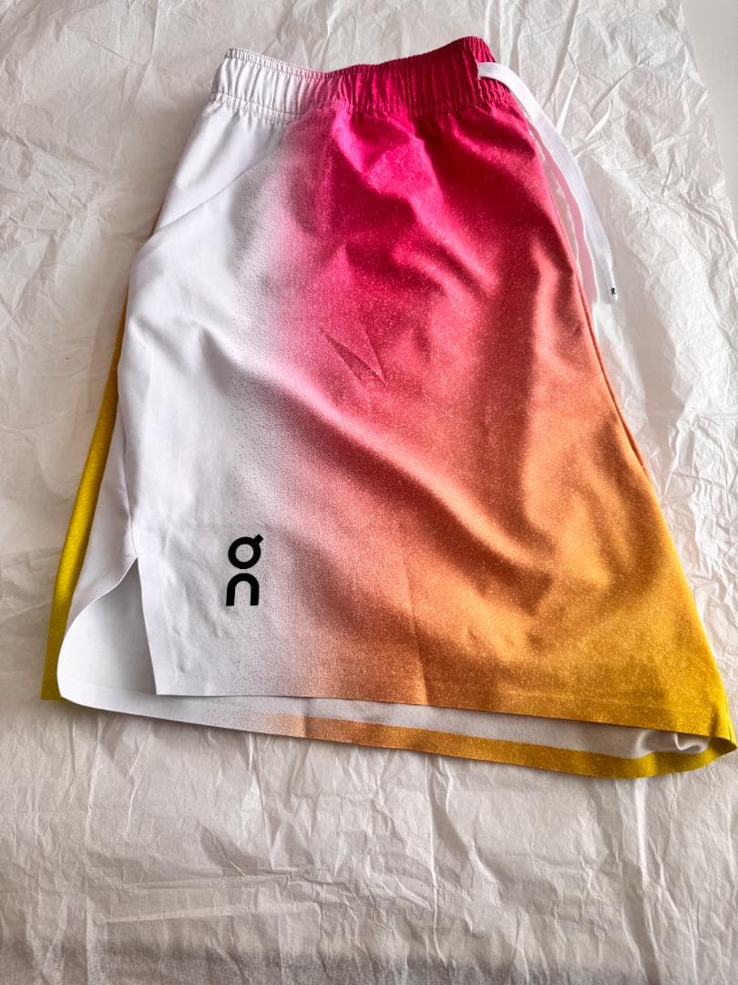 新品・未使用 - On Court Shorts 【サイズ：M】