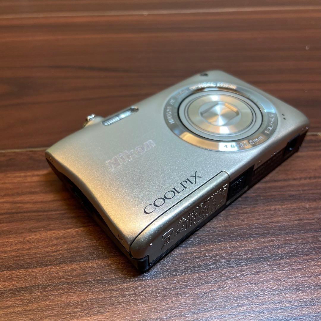 Nikon COOLPIX S2900 デジカメ ほぼ新品 4048