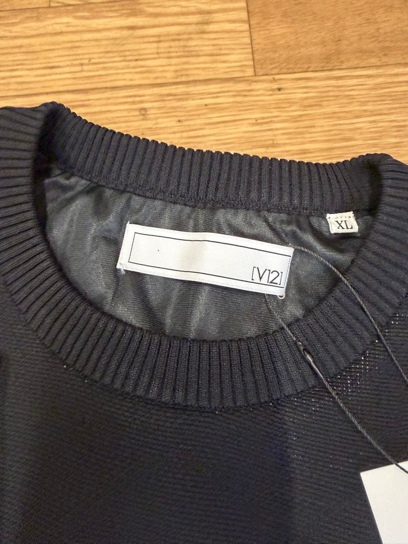 ¥28,600新品正規品【V12/XL裏地付きクルーネックニット長袖カットソー