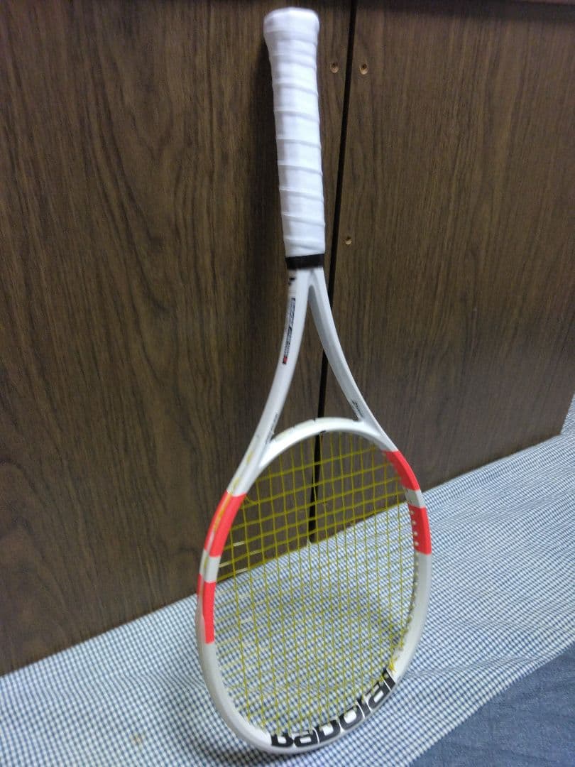 Babolat ピュアストライク97 硬式用テニスラケット 値下げOK！