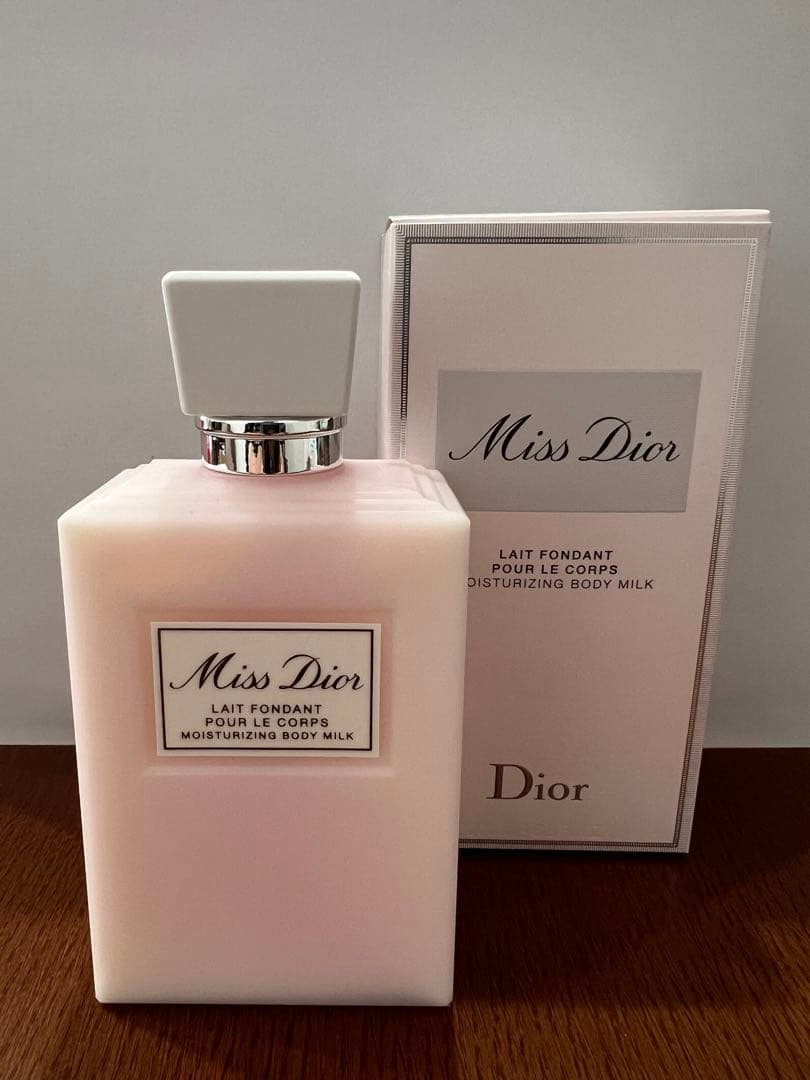 Miss Dior ボディミルク Body Milk 200ml 2個 Miss Dior Body Milk
