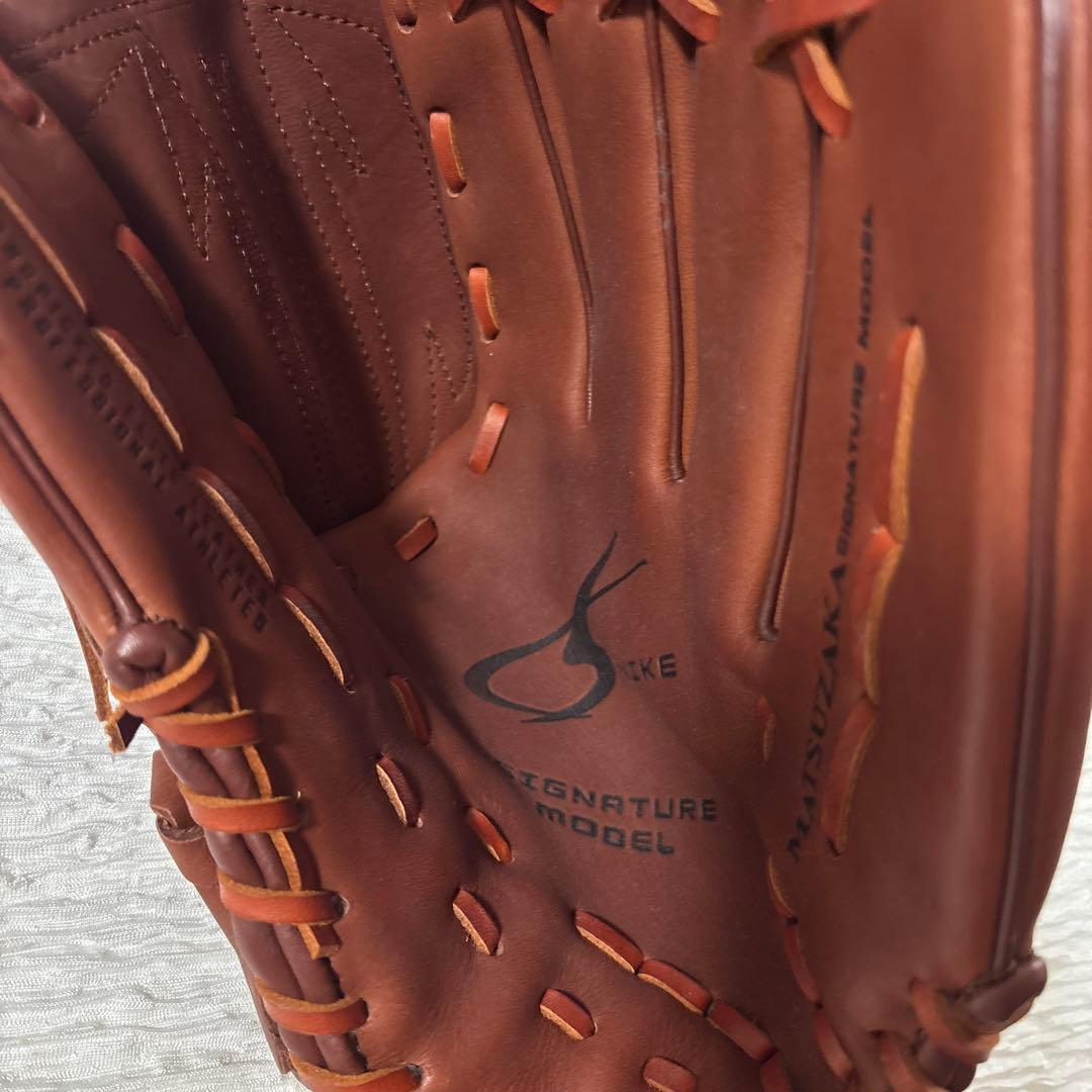 NIKEナイキ 松坂大輔 モデル 軟式 グローブ 投手 投手用 大人用