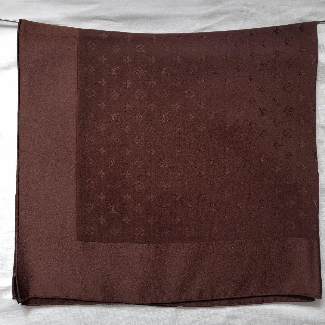 ルイヴィトン　モノグラム　シルクスカーフ ブラウン