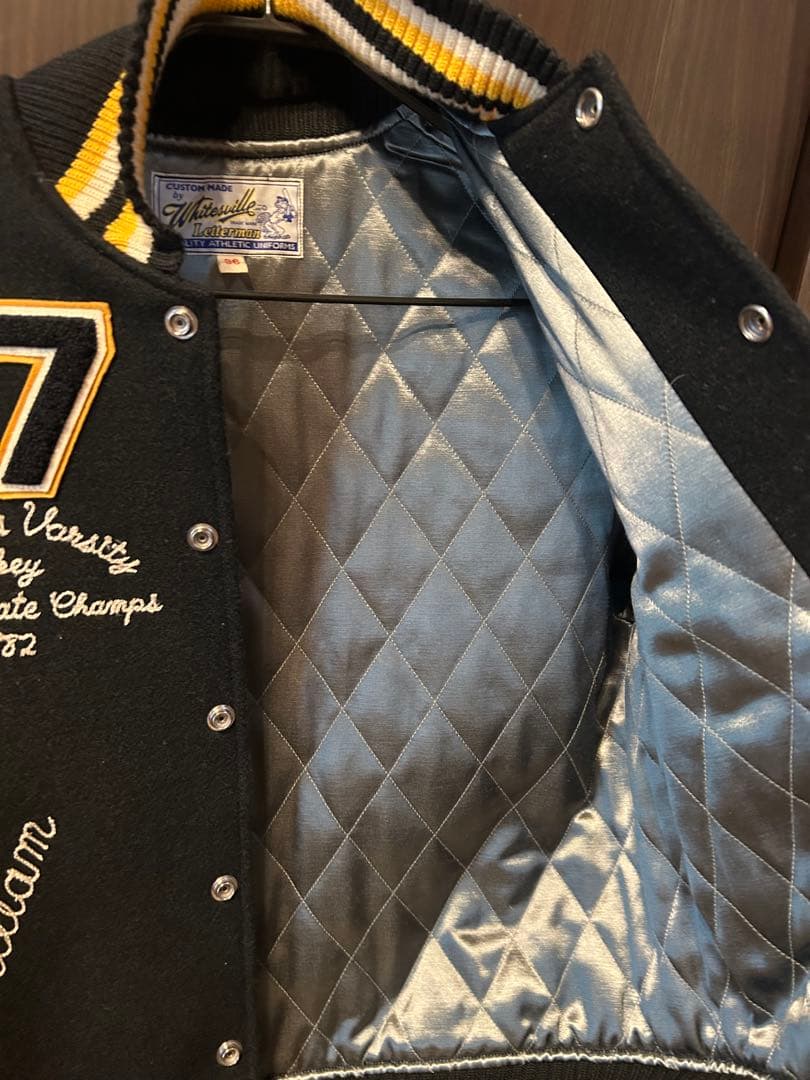 週末セール　WHITESVILLE(ホワイツビル)のスタジャン