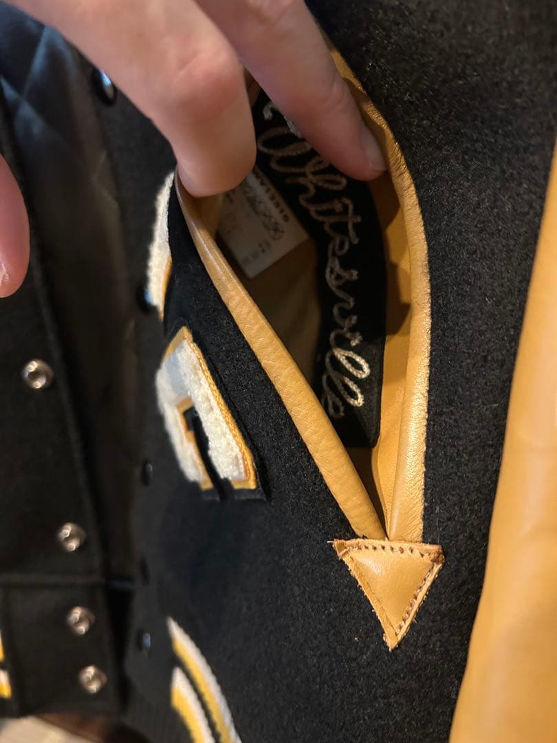 週末セール　WHITESVILLE(ホワイツビル)のスタジャン