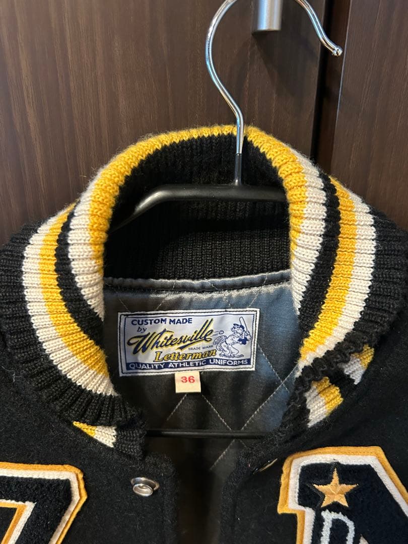 週末セール　WHITESVILLE(ホワイツビル)のスタジャン