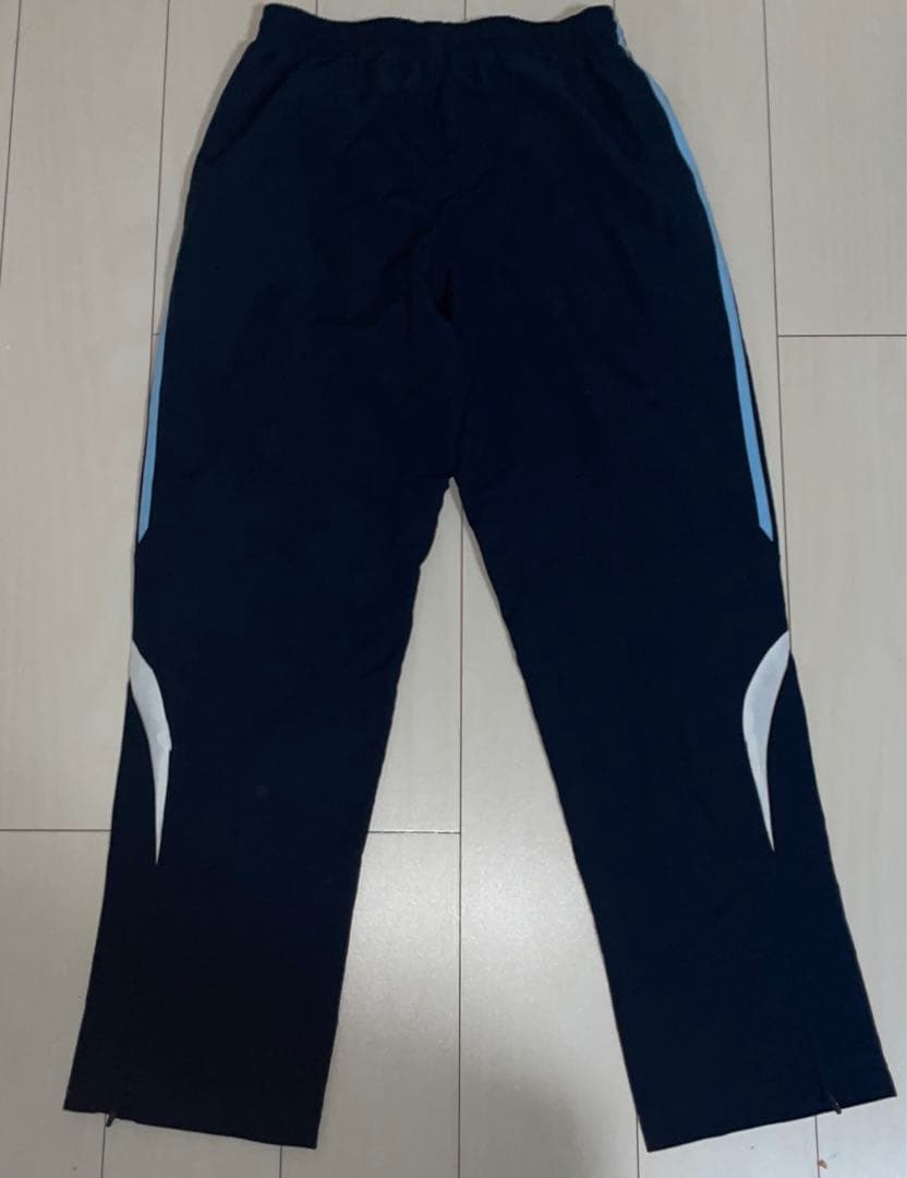 レアル・マドリード　ジャージ　上下　未使用　M