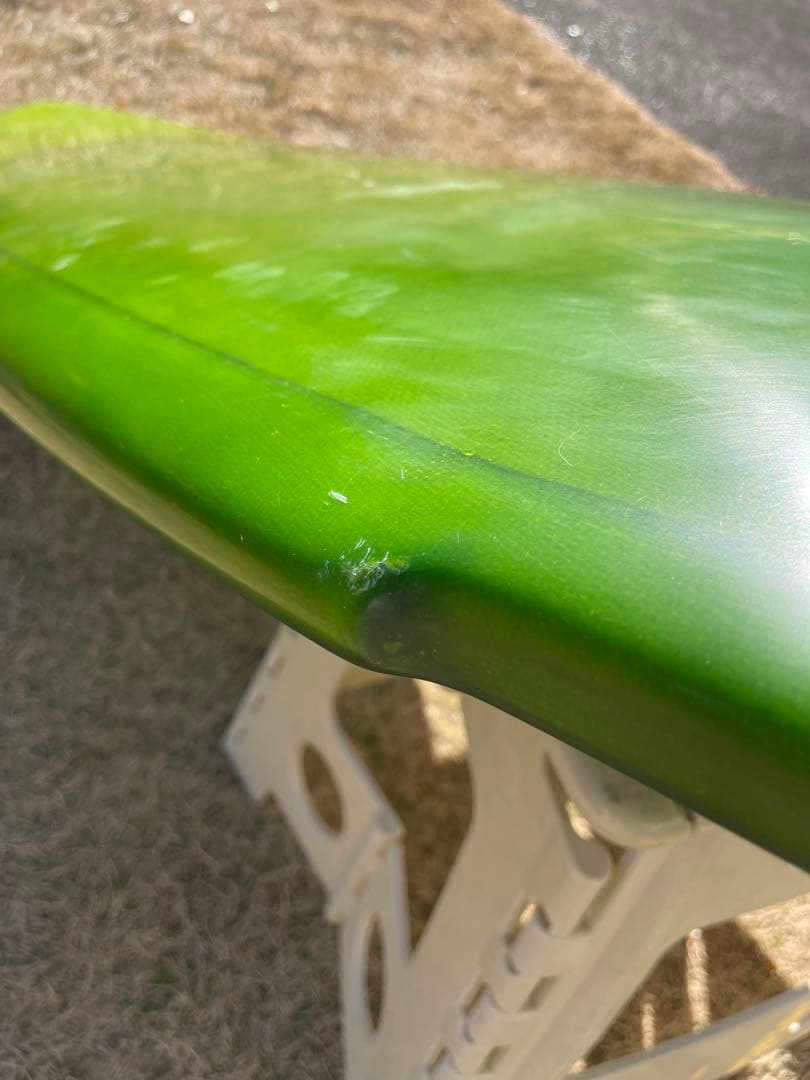 DEUS タッピー　クアッド　ハンドシェイプ