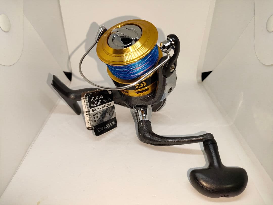 DAIWA JONUS 4000 スピニングリール PEライン200m付