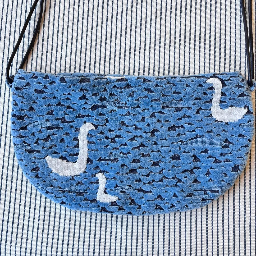 ミナポルホネン　クッペバッグ　winter lake ポシェット　ブルー