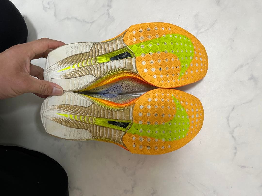 【26.0】NIKE ZOOMX VAPORFLY NEXT %3