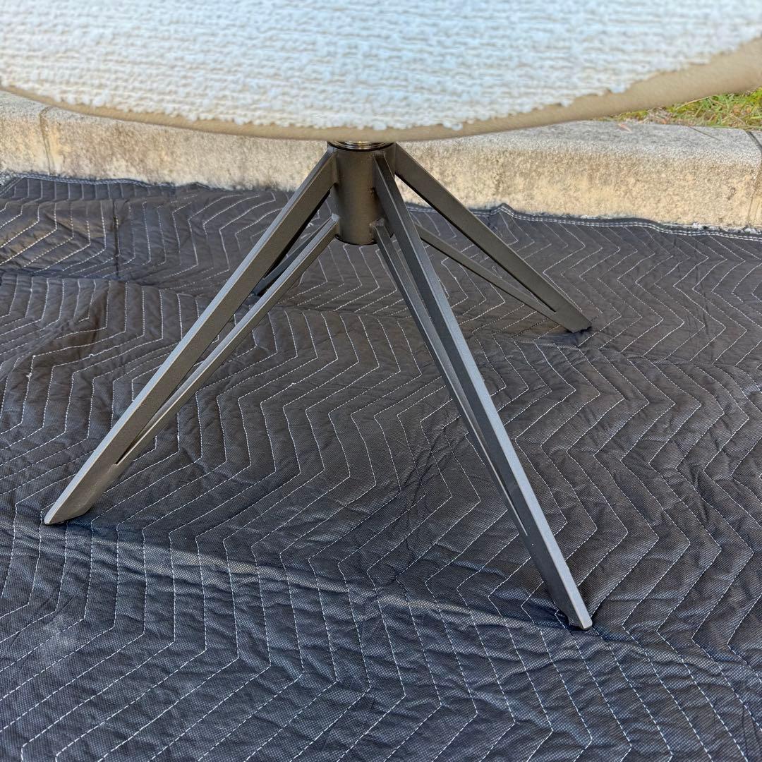 ② アルモニア ダイニングチェア 椅子　回転式　一脚 ラウンジチェア