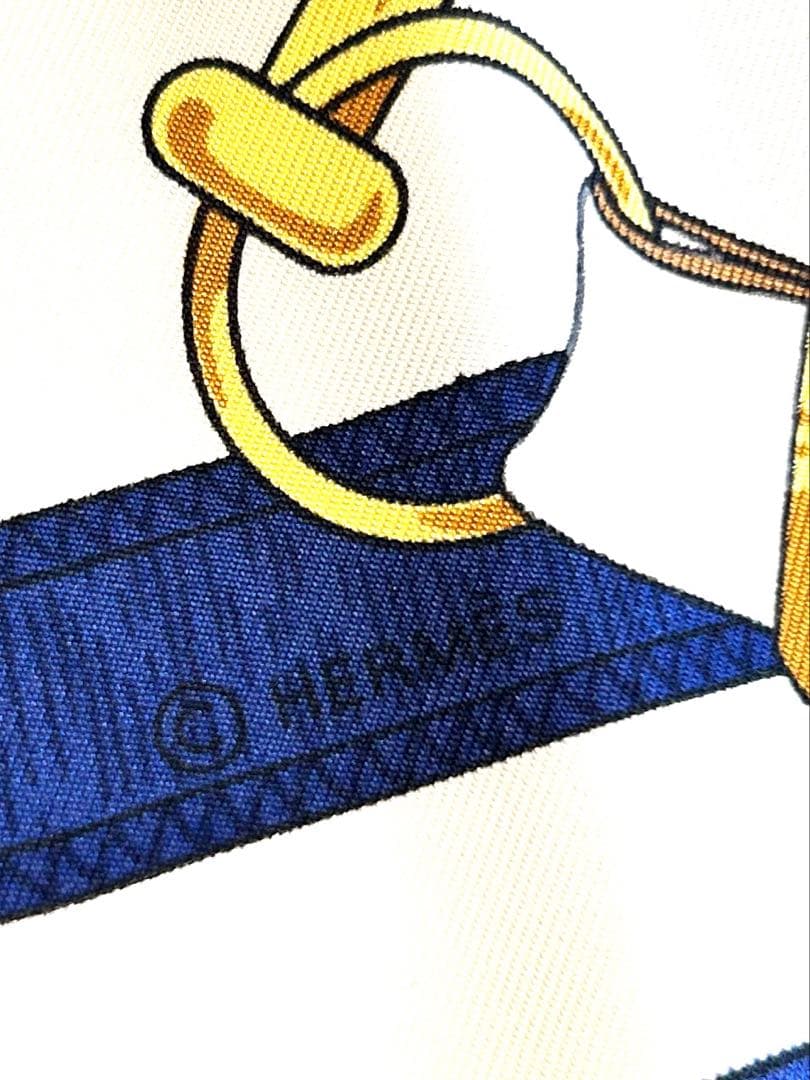 HERMES エルメス スカーフ エルメス　カレ90エプロン・ドール