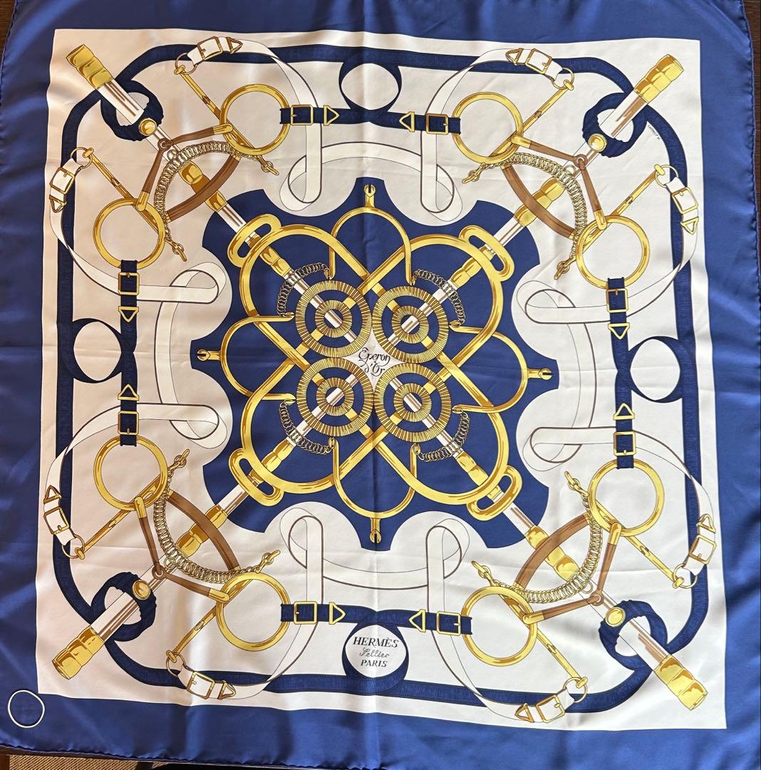 HERMES エルメス スカーフ エルメス　カレ90エプロン・ドール