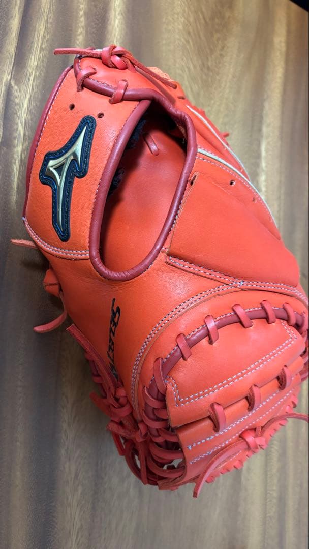 未使用品 型もついてません‼︎ Mizuno Select 軟式グローブ オレンジ