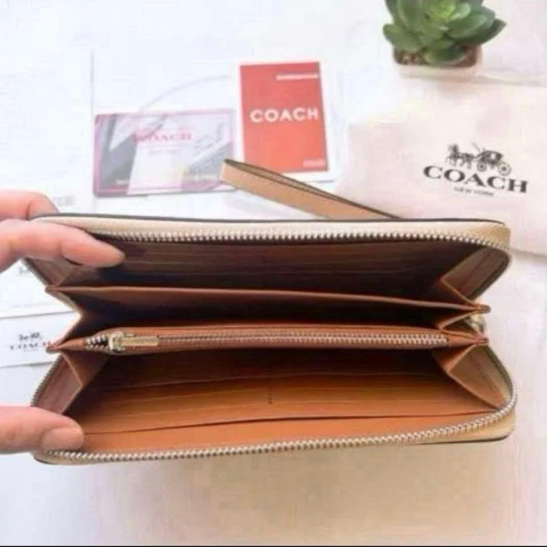 ✨新品未使用✨COACH フラワー　長財布　花柄　派手柄　フローラル