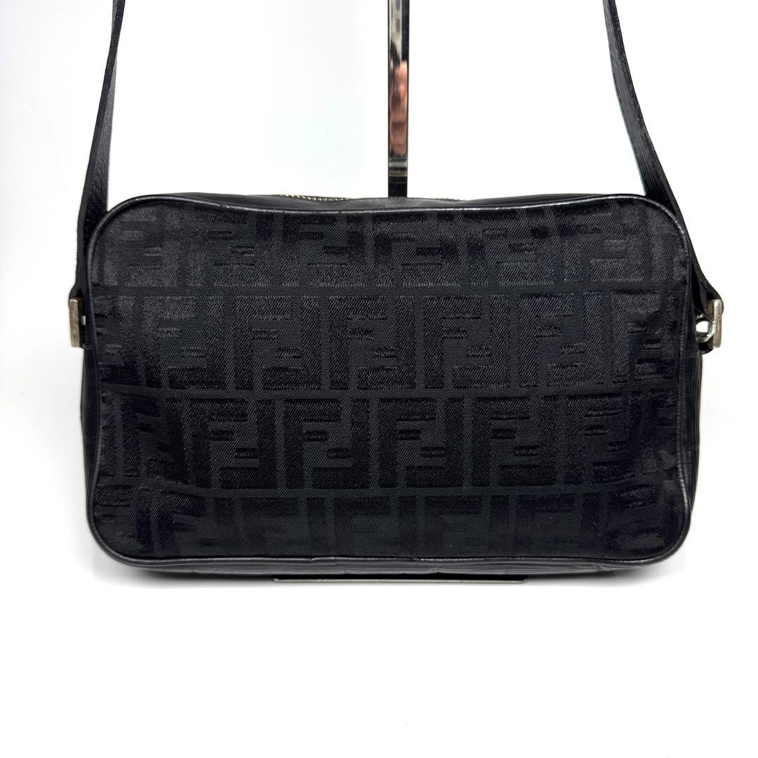 FENDI フェンディ ショルダーバッグ ズッカ キャンバス レザー