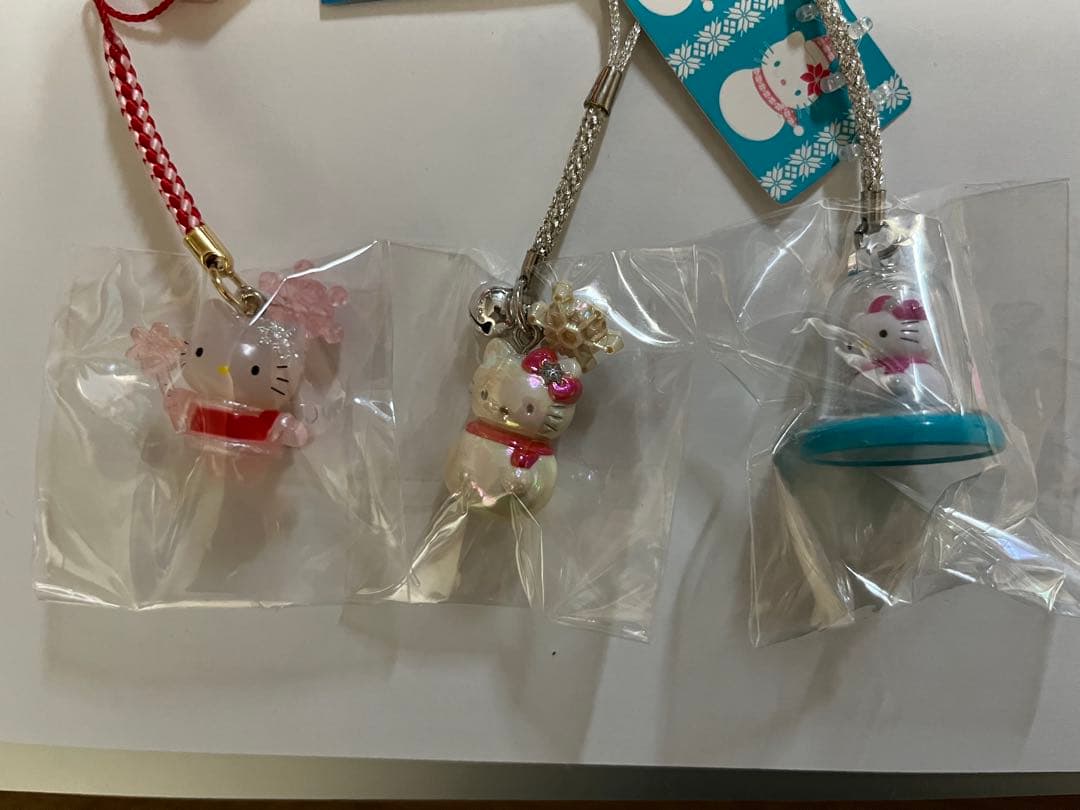 ハ*ー様 ハローキティ ストラップ 3個セット