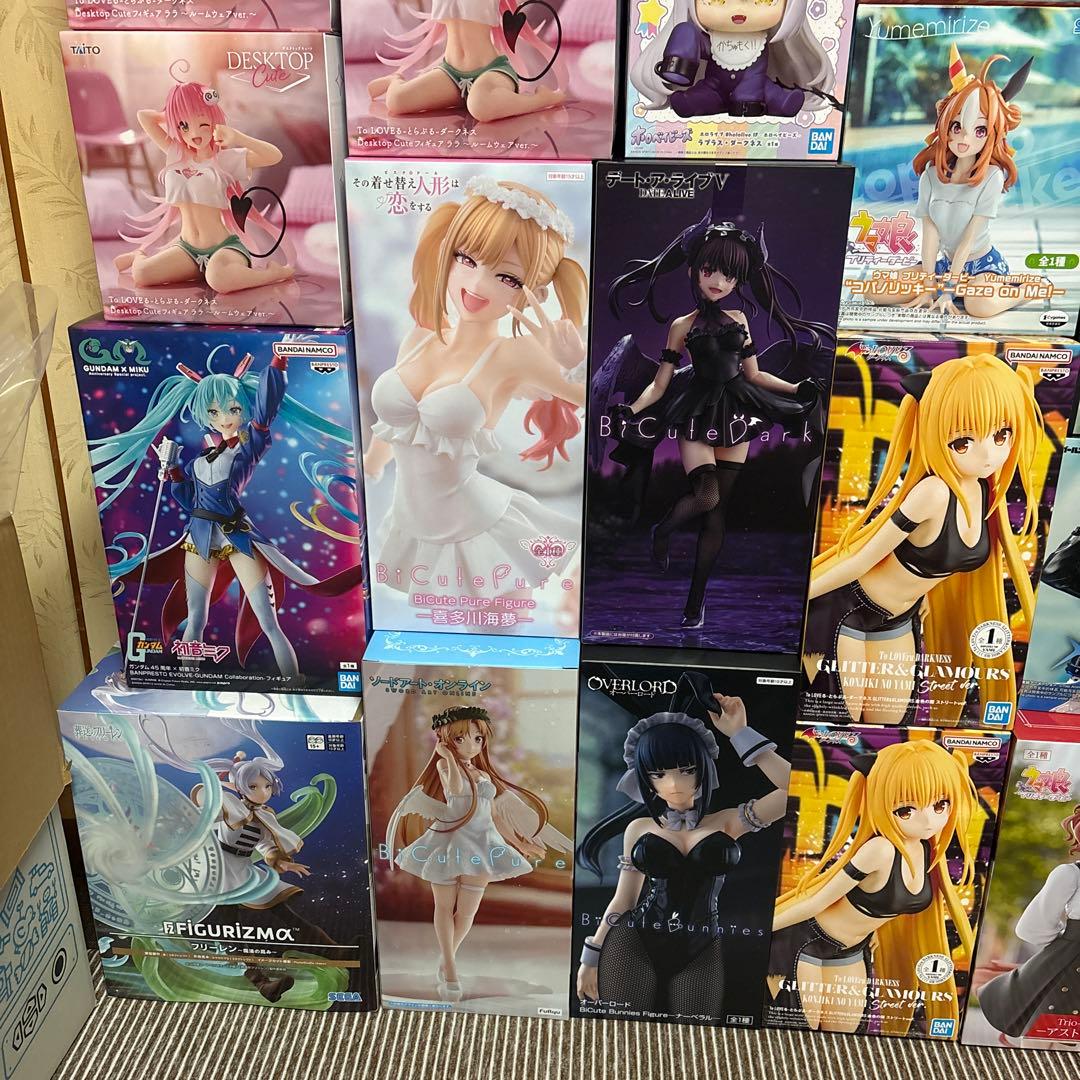 【新品未開封】美少女フィギュア　27点