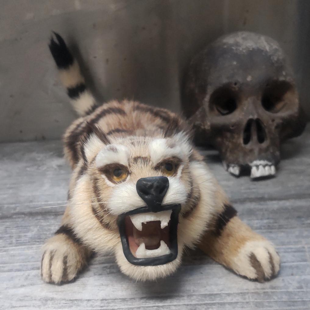 虎 剥製風 置物 tattoo 入墨 hot rod