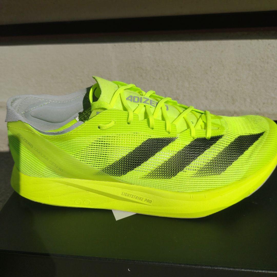 ADIZERO タクミセン10 26.0㌢