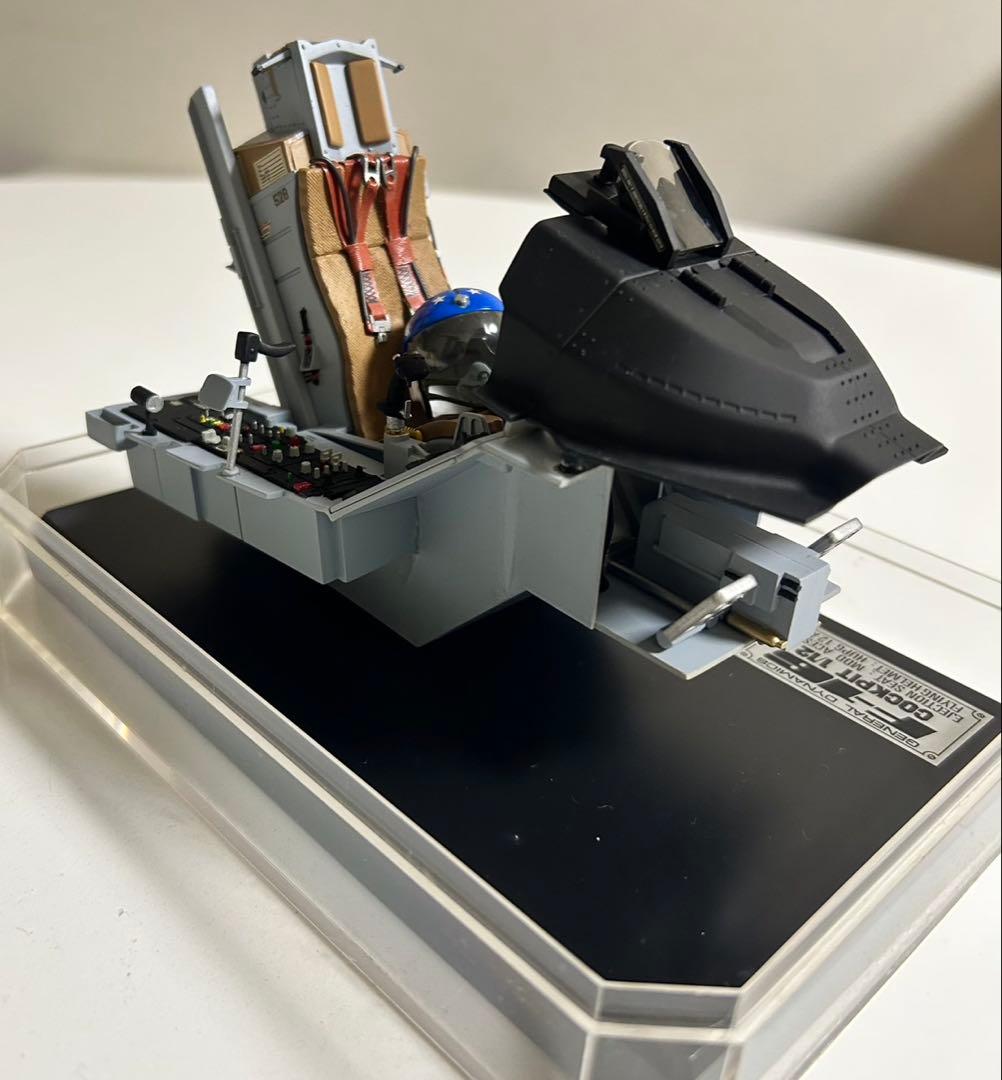 COCKPIT 112 1/12 コックピットモデル