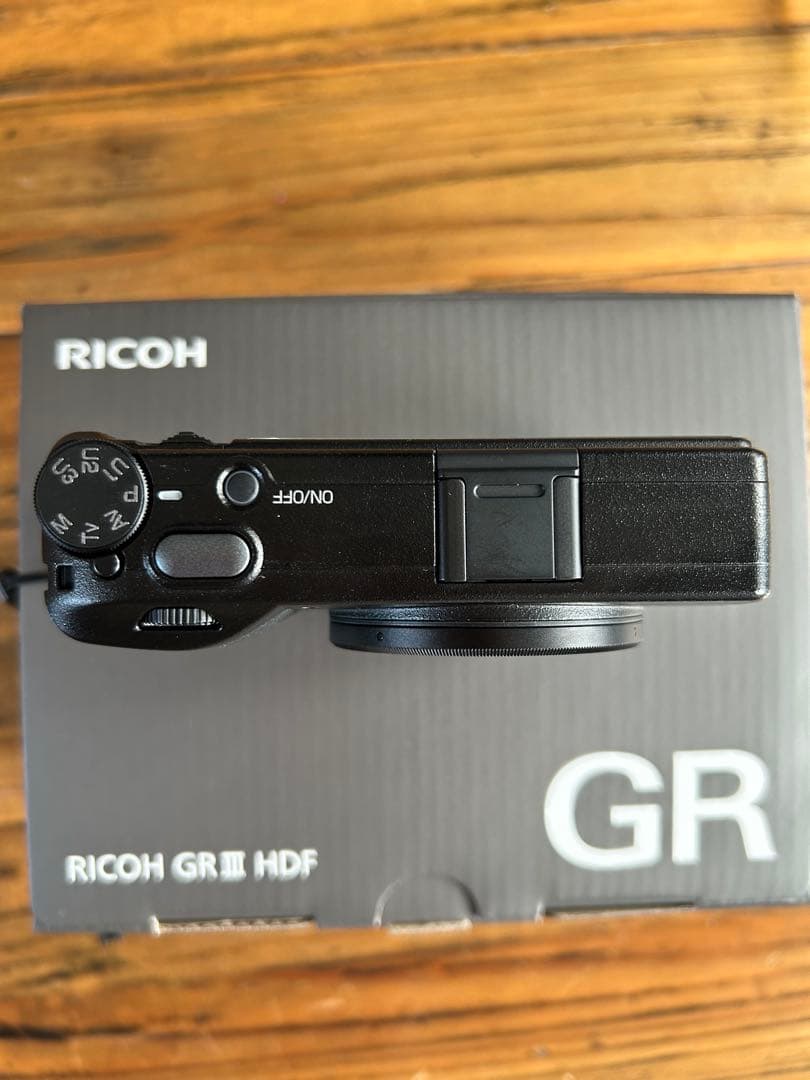 2025年8月購入　RICOH GR III HDFモデル