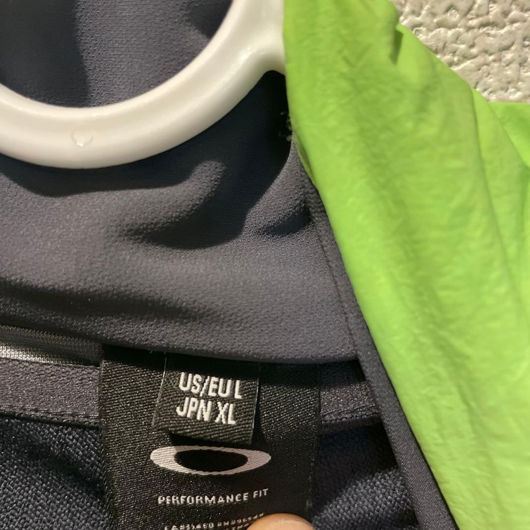 h*i様 Oakley ライムグリーン ダウンジャケット