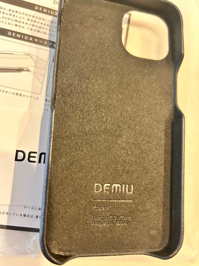 s.　DEMIU ブラック 手帳型iPhoneケース