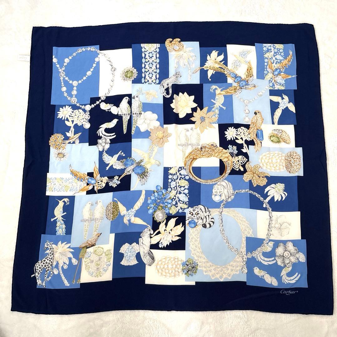 Cartier（カルティエ）スカーフ