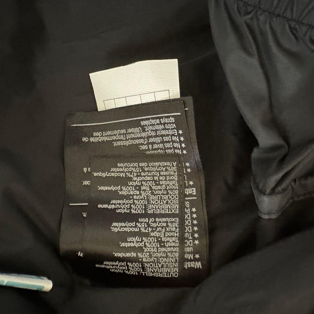 BURTON フード付きレディース　ブラックジャケット Mサイズ