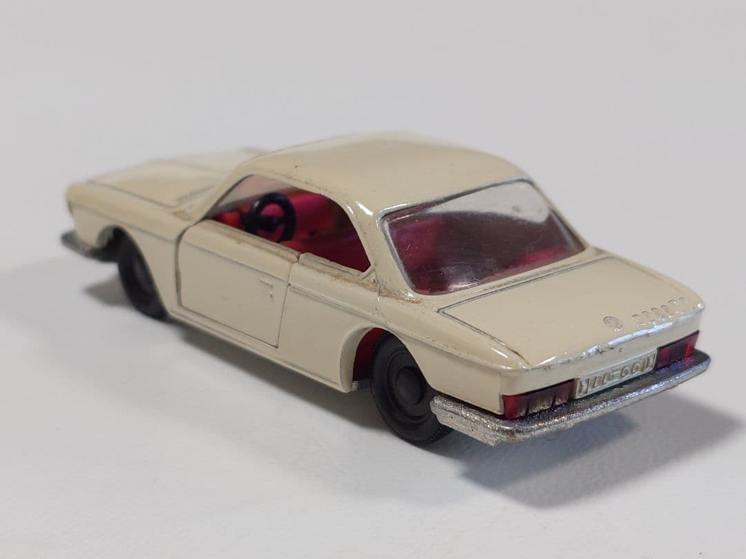 ミニカー Siku V266 BMW 2000 CS