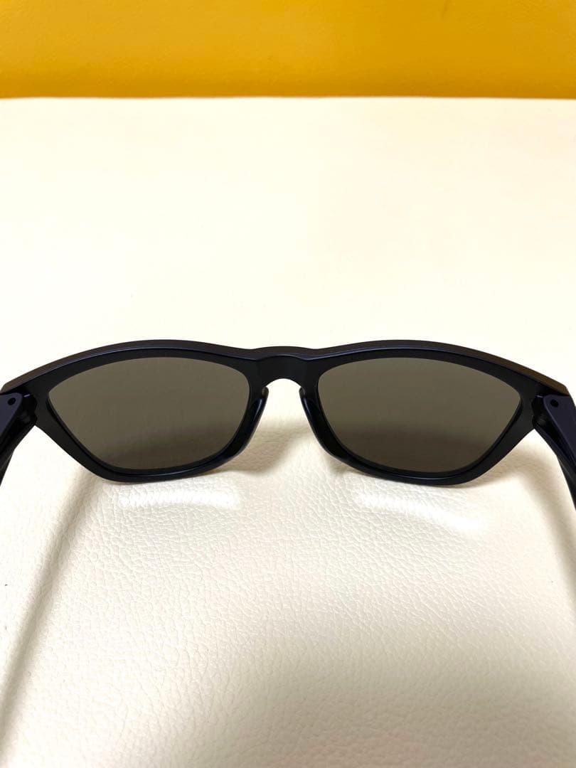 オークリー/ Oakley サングラス ローブリッジフィット