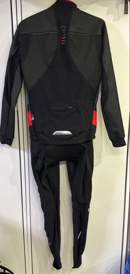 パールイズミ　ウィンターサイクルジャケット(M)　ビブタイツ(L)